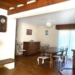 펜션 Avec Jardin Boise, Proche Et Commerces, - Fr-1-22-307