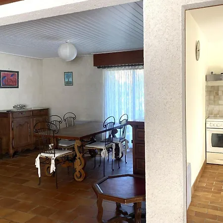 Avec Jardin Boisé, Proche Et Commerces, - Fr-1-22-307 *